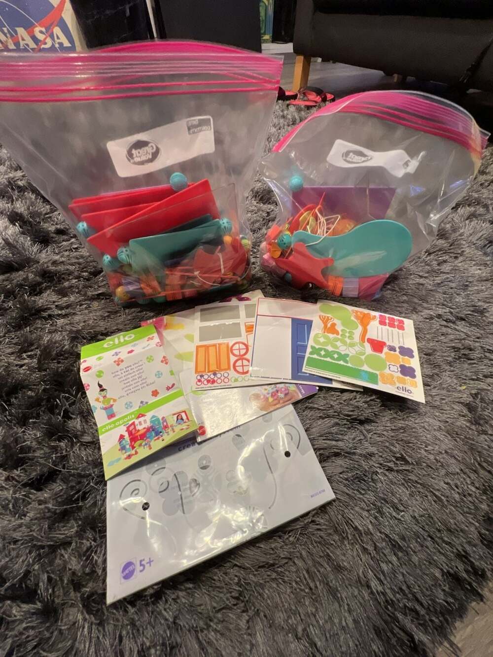 Vintage Mattel Ello Creation System Ello-opolis Huge Lot Parts Stickers